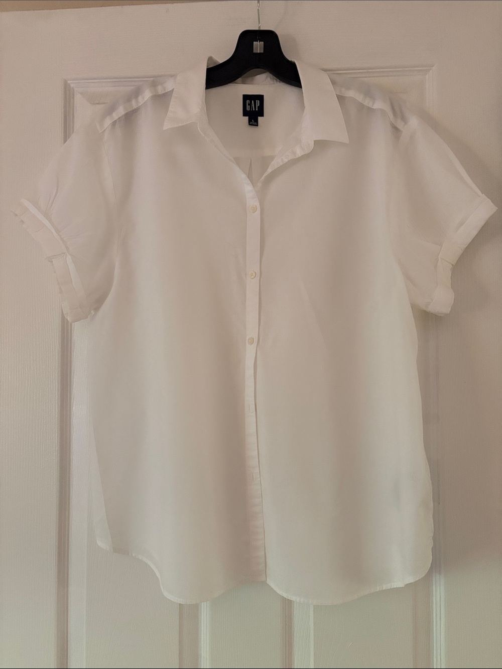 GAP White Short Sleeve Button-Down Blouse - Picture 2 of 10
